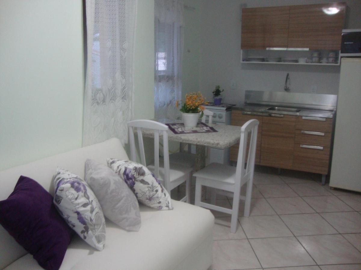 Studio 80M Da Praia Bombinhas Exterior photo